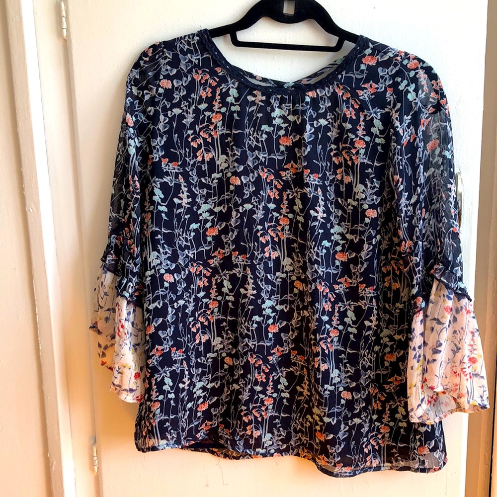 Flowery top